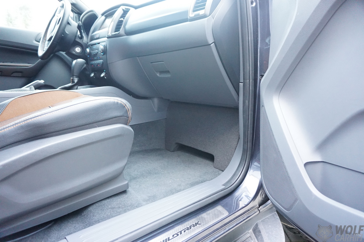 Ford Ranger Soundupgrade mit verstecktem Subwoofer! Wolfcarhifi